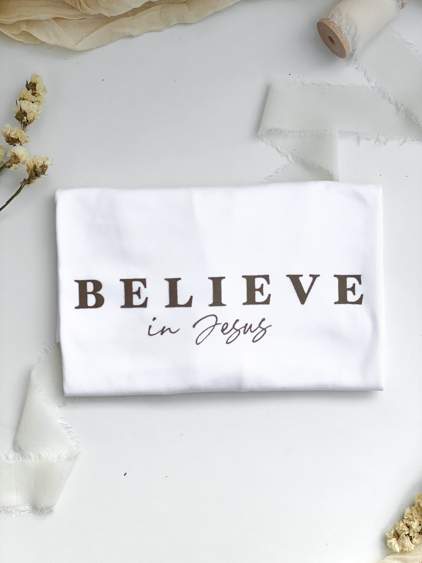 T-Shirt "BELIEVE" in Jesus , white Unisex