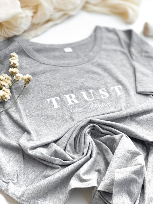 T-Shirt "TRUST in Jesus" grau, Unisex