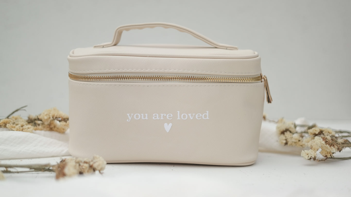 Kosmetiktasche "YOU ARE LOVED" mehrere Fächer | Make Up Aufbewahrung