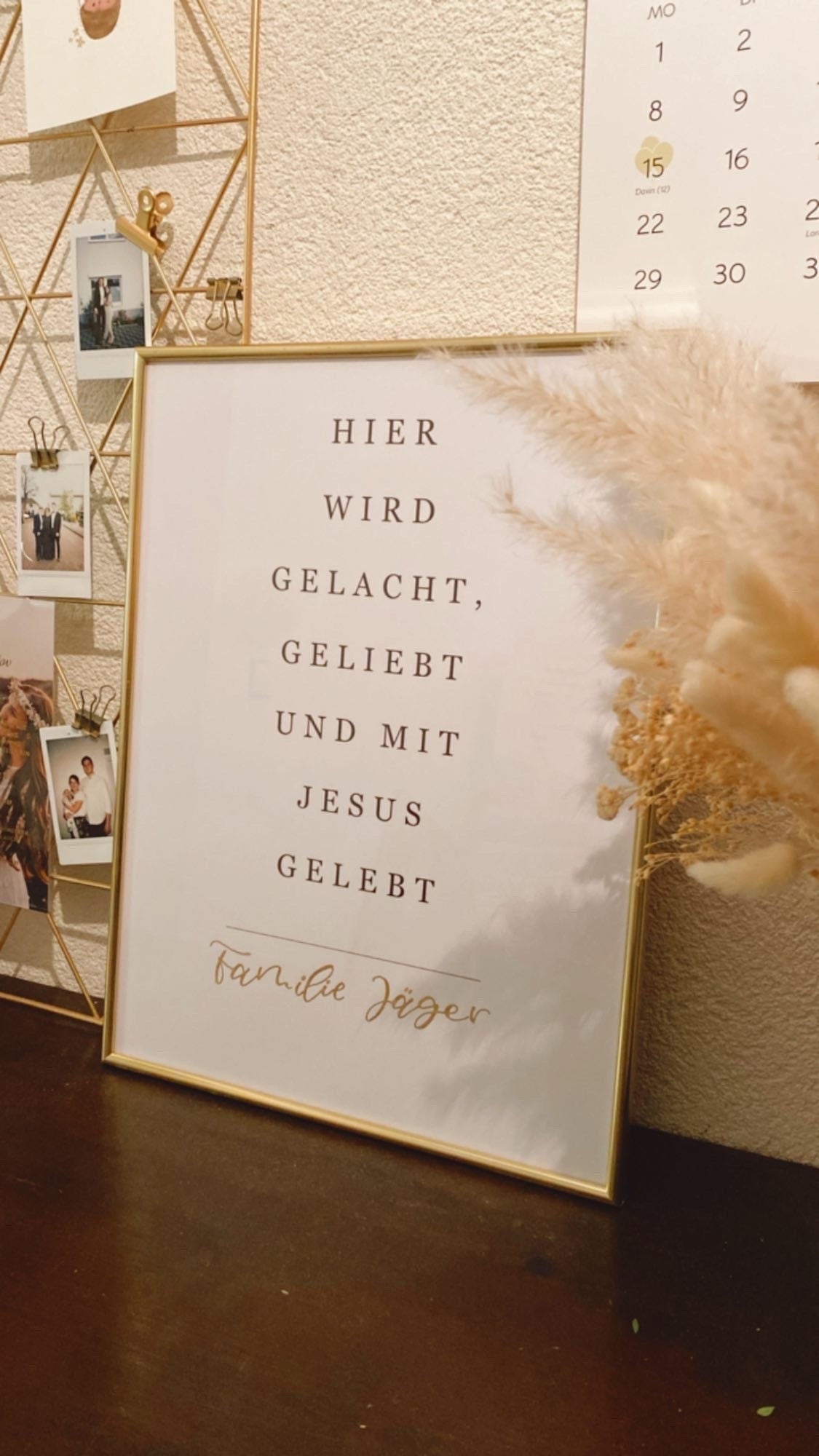 Individuelles Familien Poster "Hier wird gelacht, geliebt und mit Jesus gelebt", Geschenkidee